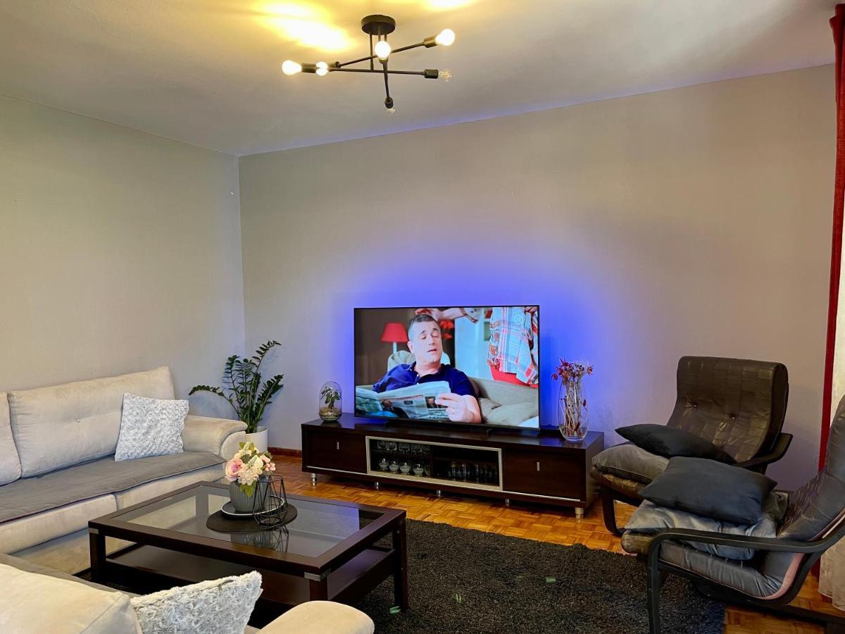 Holiday Home Mirela Оребич Экстерьер фото